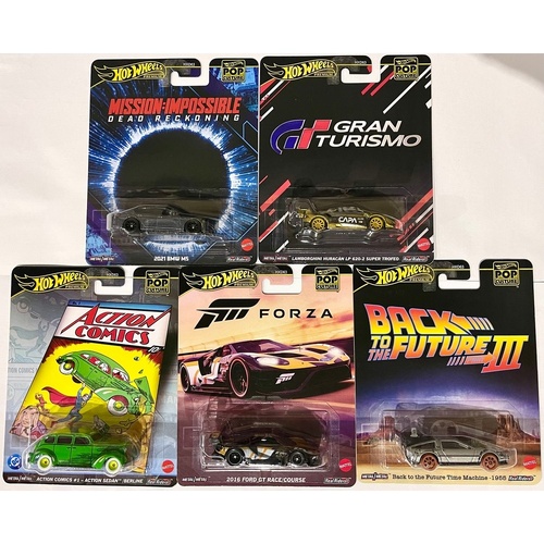 Hot Wheels Premium POP Culture Set of 5 Lamborghini Huracan LP 620-2 Super Trofeo / 2021 BMW M5 / 2016 Ford GT Race Course / Action Comics#1 / Back to